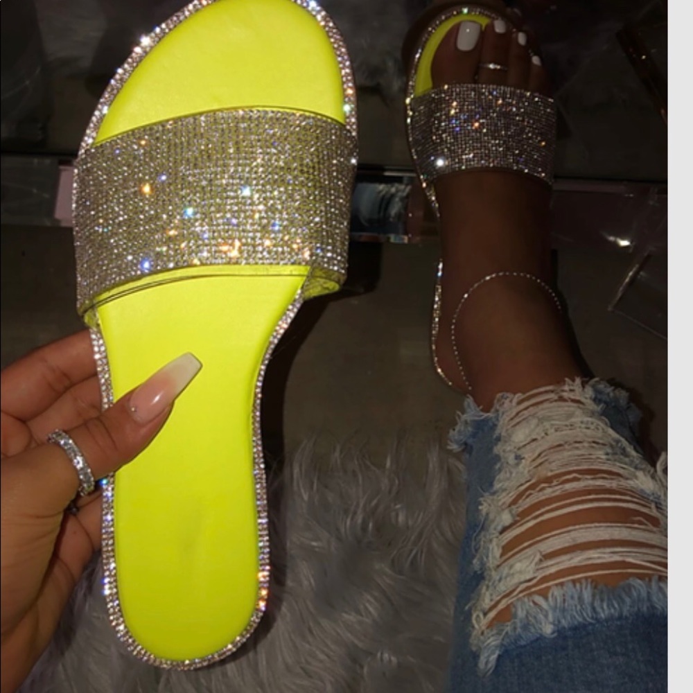 Sandals - Picture 2 of 3